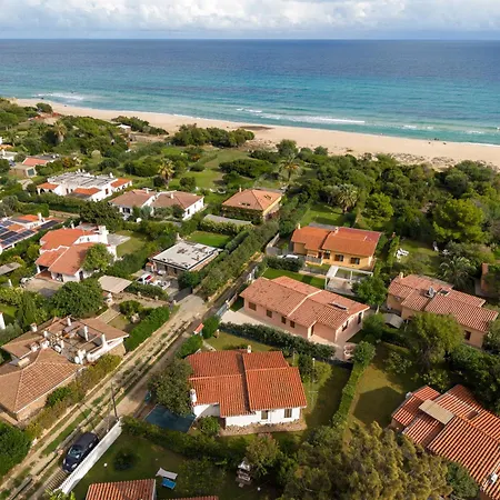 Holiday home Domu De Claudio Costa Rei